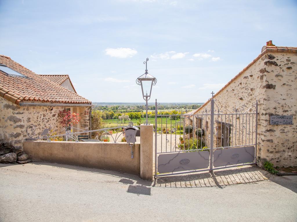 Les Chambres De La Forge Des Collines Les Herbiers Exterior foto